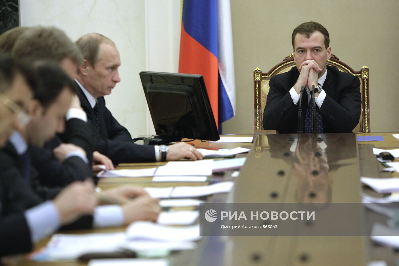 Д.Медведев провел совещание в Кремле