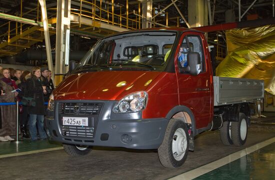 ГАЗ начал серийный выпуск автомобиля "ГАЗель-Бизнес"