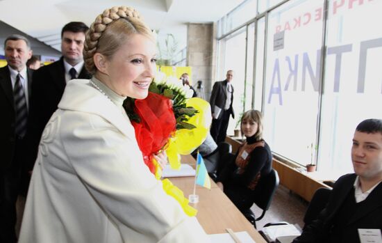 Голосование Юлии Тимошенко в день выборов президента Украины