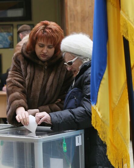 Голосование на выборах президента Украины в Киеве