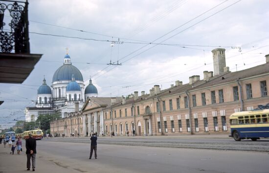 Одна из улиц города Ленинграда