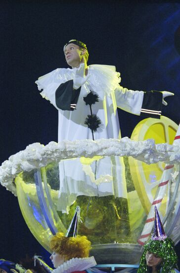 Ефим Шифрин в спектакле-бенефисе "WWW.SHIFRIN.RU"