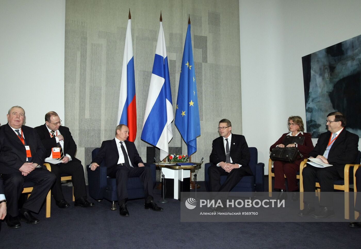 Беседа премьер-министров России и Финляндии
