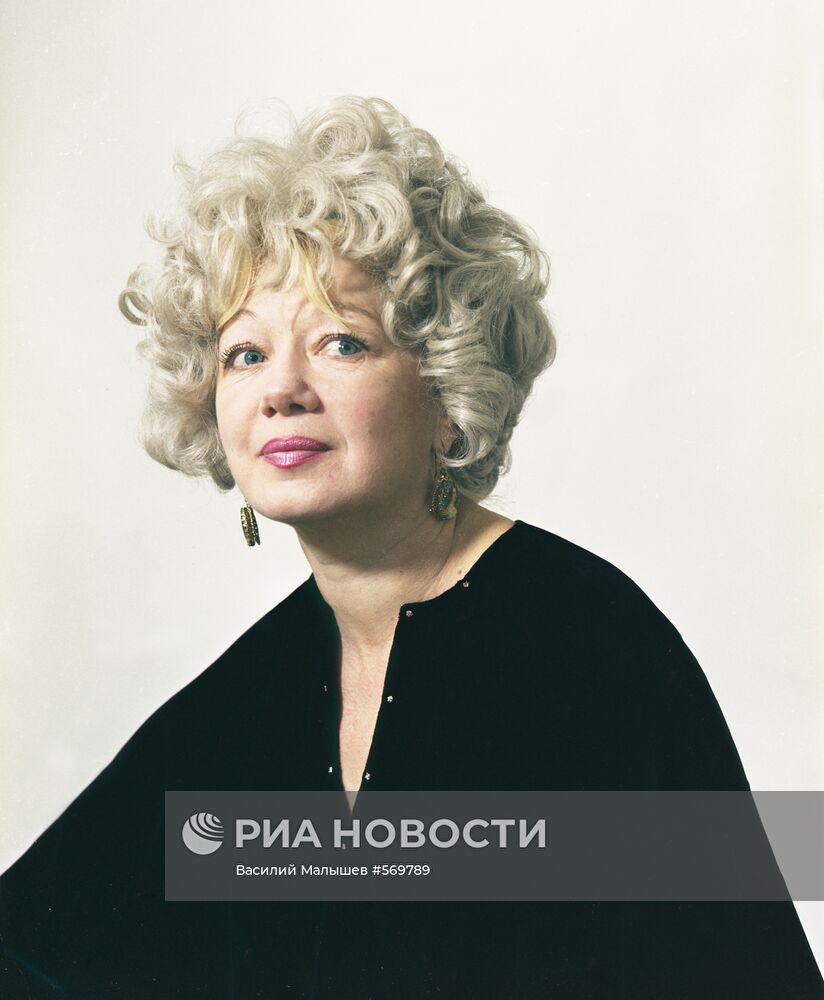 Людмила Шагалова