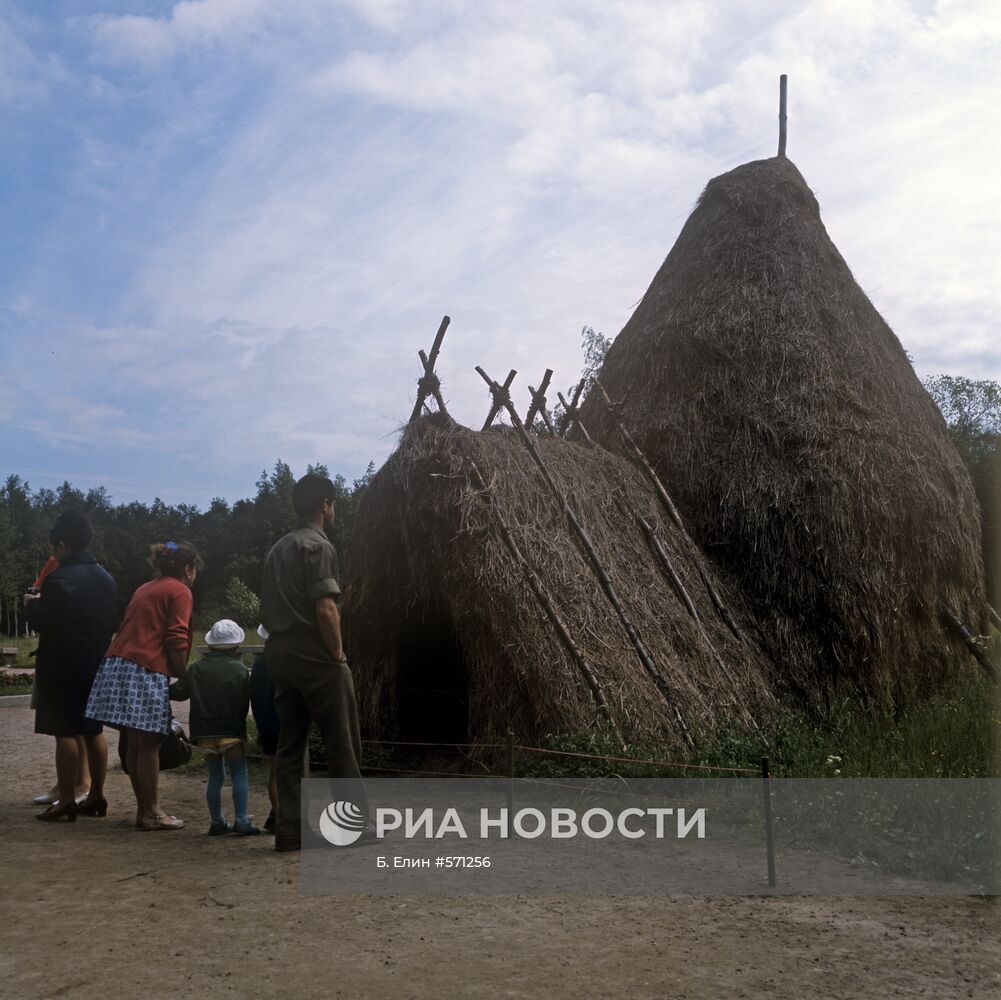 Мемориальный музей "Шалаш В.И.Ленина" в Разливе