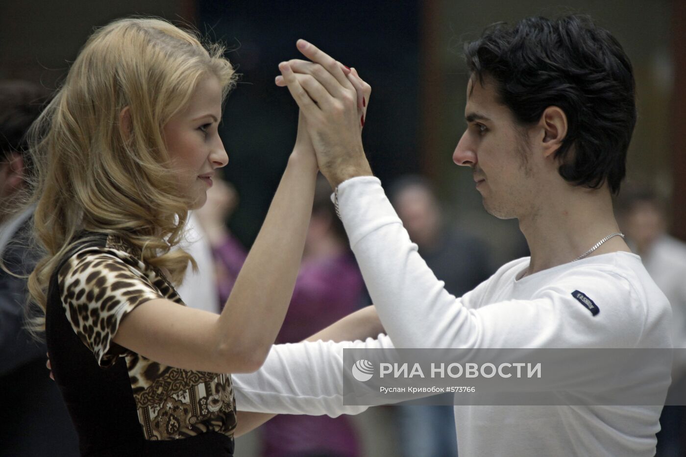 Репетиция Венского бала для участниц конкурса "Мисс Россия 2010"