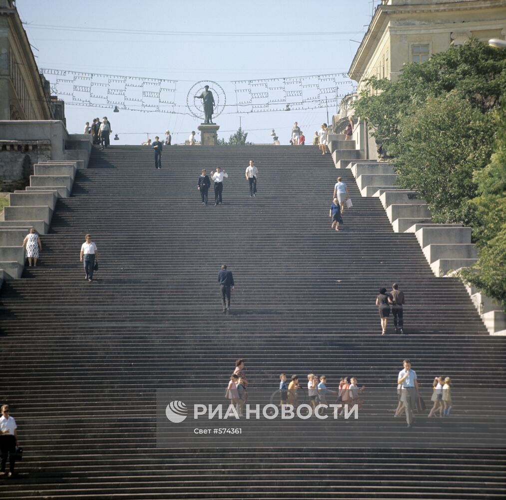 Памятник Ришелье и Потемкинская лестница