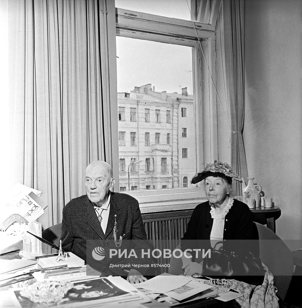 Давид Бурлюк и Мария Еленевская