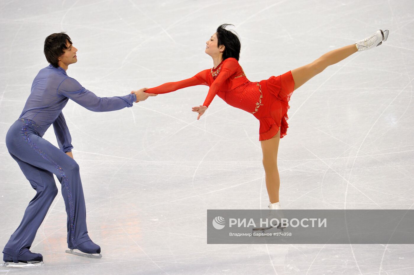 Юко Кавагути и Александр Смирнов