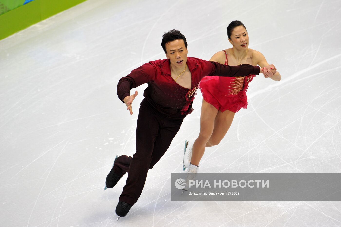 Сюэ Шэн и Хунбо Чжао. Китай