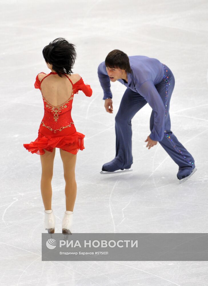 Юко Кавагути и Александр Смирнов