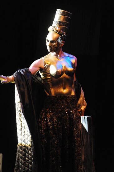 Спектакль "Хорошенькая" в театре "Современник"