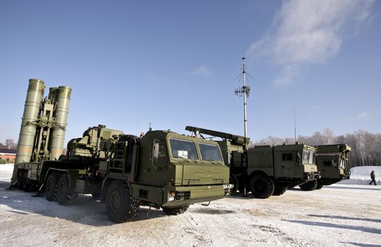 Зенитный ракетный полк воздушно-космической обороны