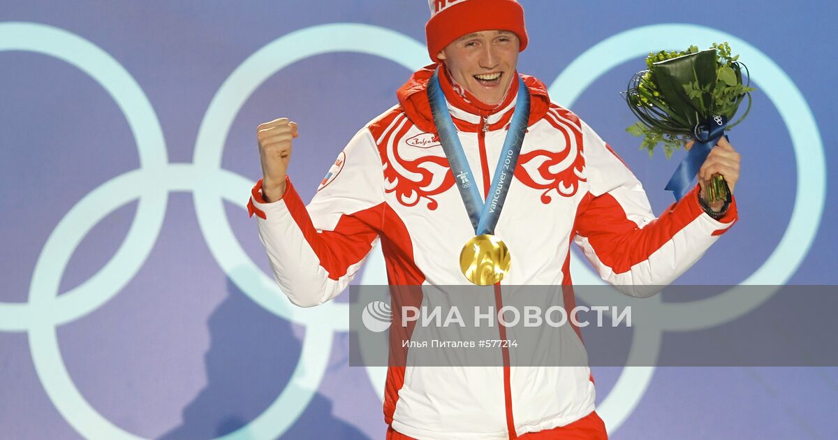 Зимние олимпийские игры призеры. Победители Олимпийских игр. Чемпион по зимнему виду спорта.