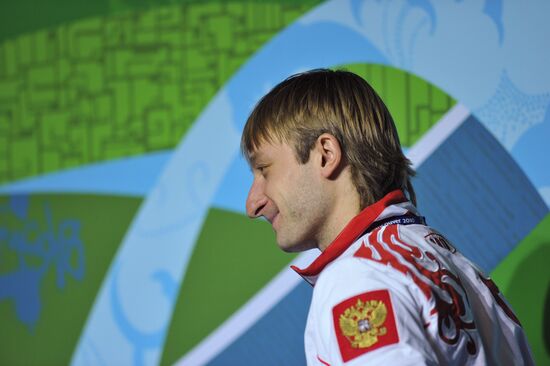 Евгений Плющенко