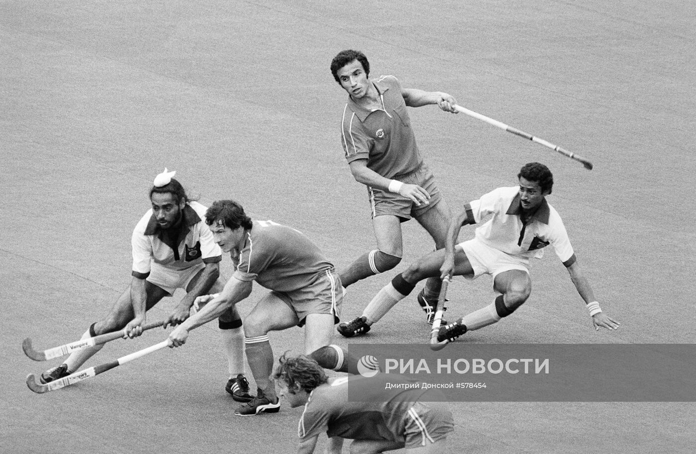 Встреча по хоккею на траве между командами СССР и Индии