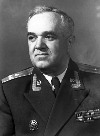 Генерал-лейтенант, народный артист СССР Б.А.Александров