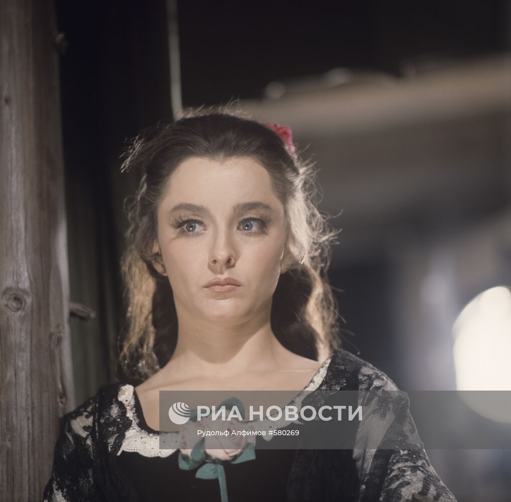 Анастасия Вертинская