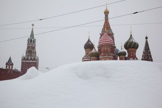 Сильный снегопад в Москве