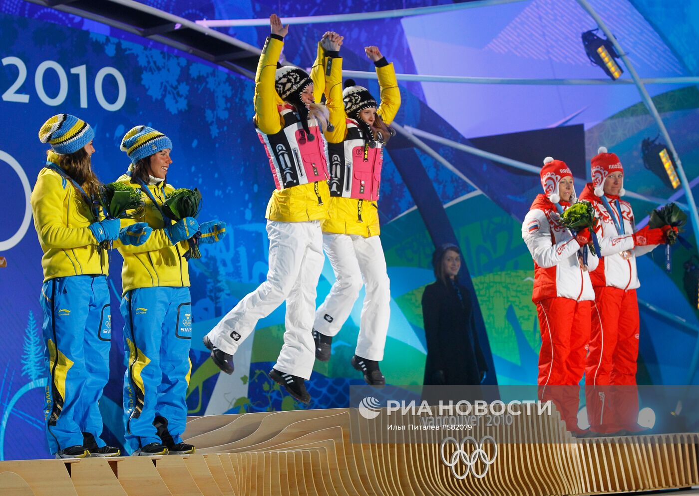 Олимпиада - 2010. Церемония награждения по итогам десятого дня