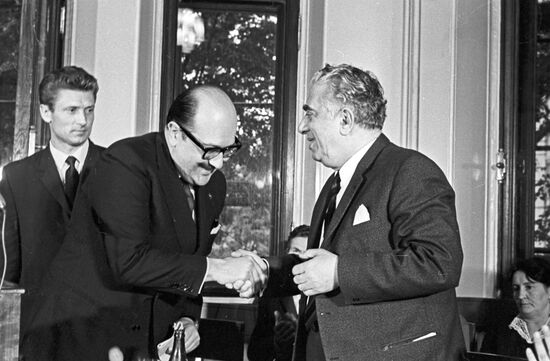 Заседание, посвященное Дню независимости Колумбии