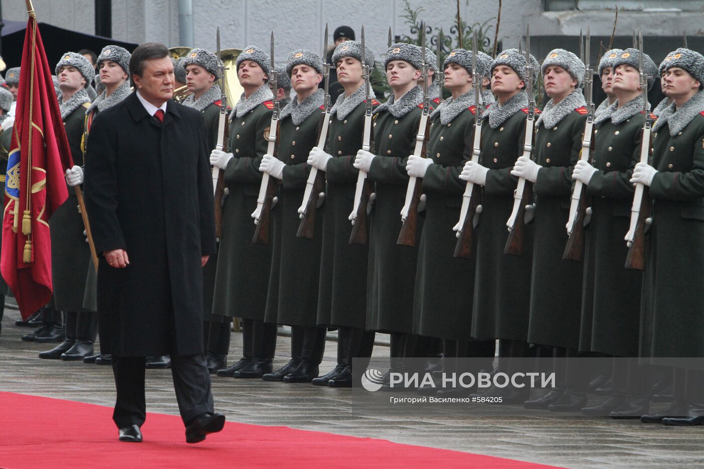 Церемония оказания воинских почестей президенту Украины