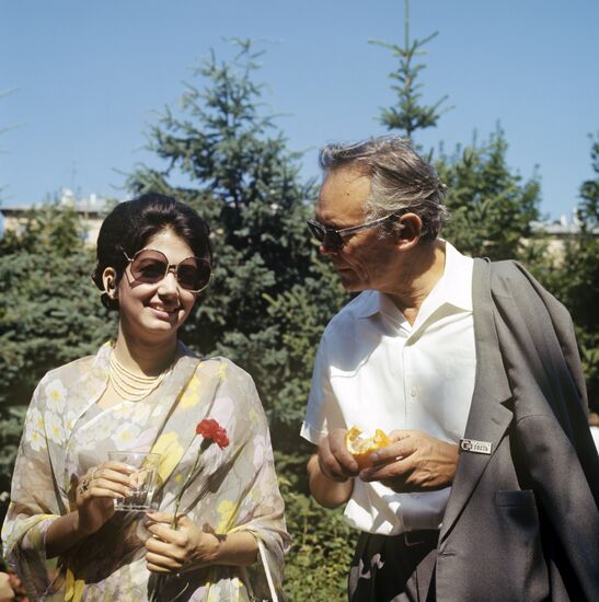 Киноактриса Зеба и Леонид Гайдай