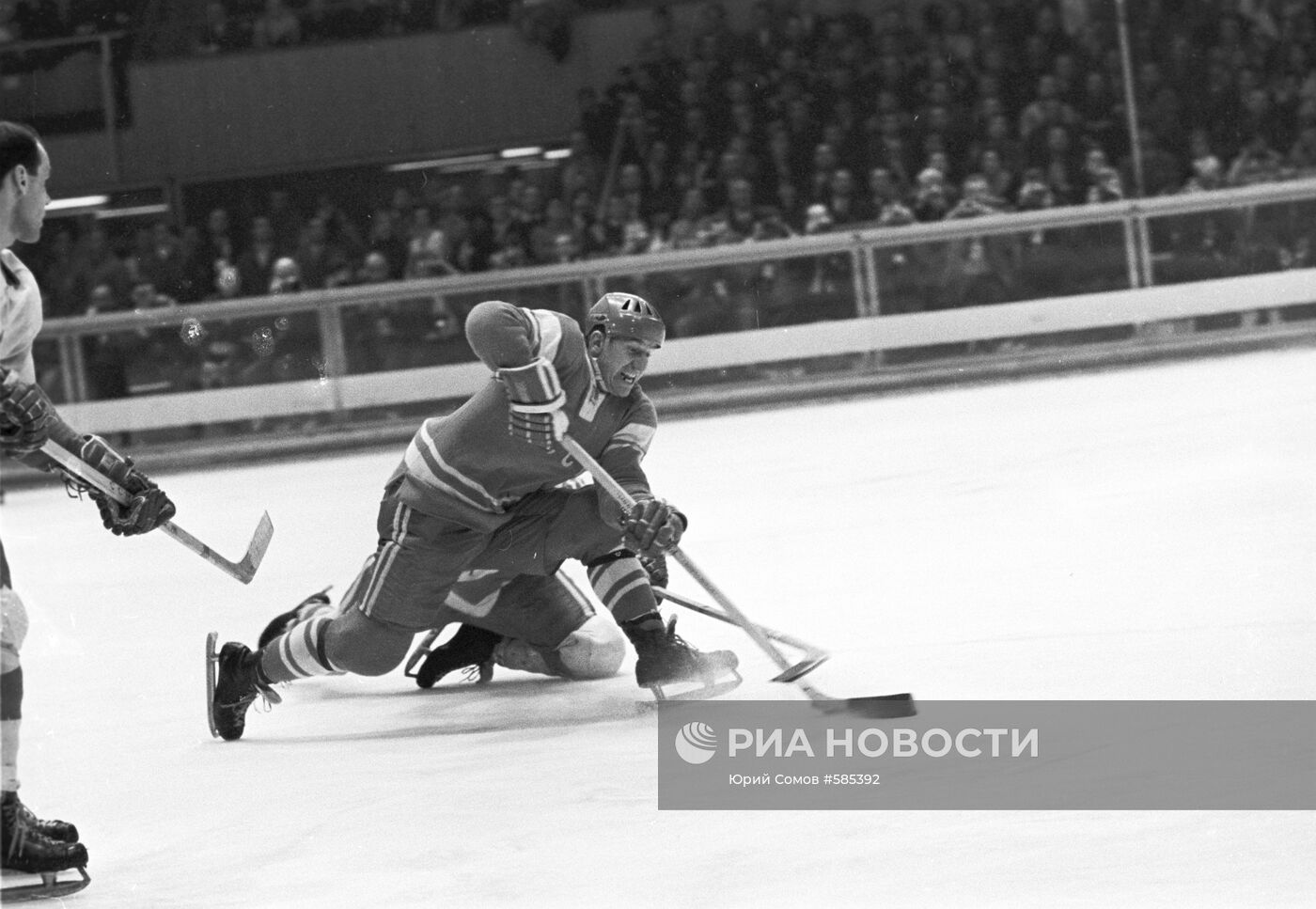 Финальный матч по хоккею между командами СССР и Чехословакией