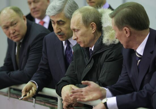 Владимир Путин посетил ОАО "ОКБ "Сухого"