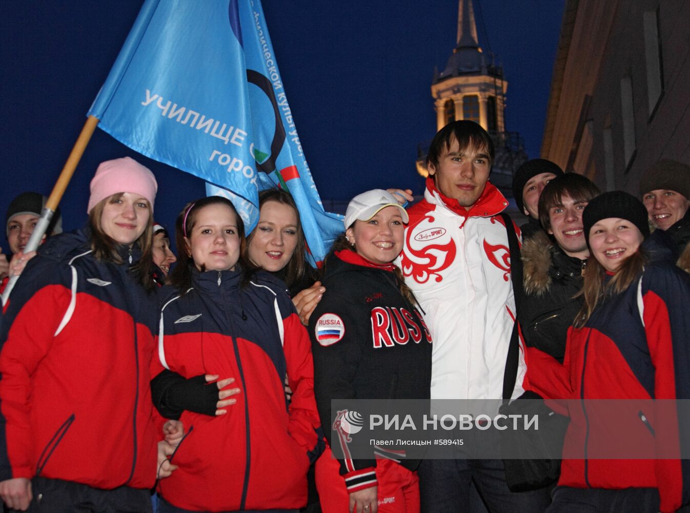 Антон Шипулин прибыл в Екатеринбург