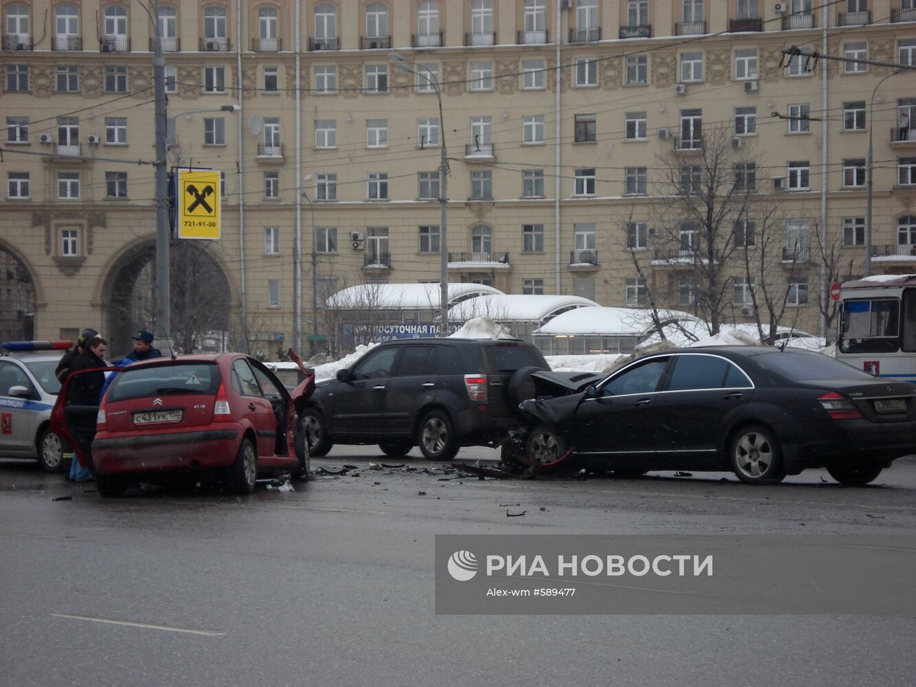 Авария на Ленинском проспекте