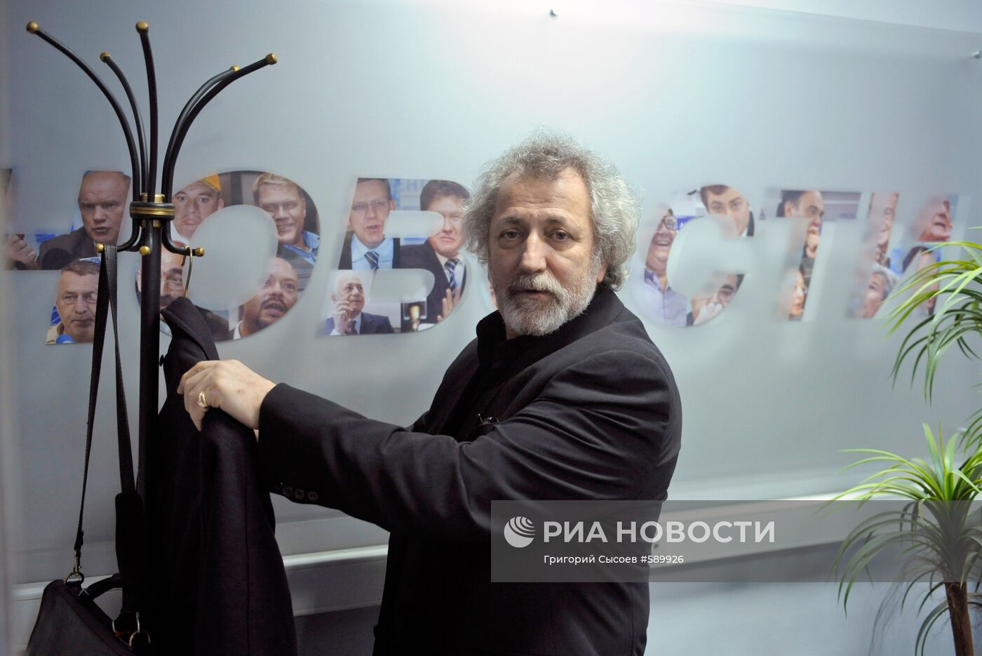 Пресс-конференция Бориса Эйфмана в агентстве РИА Новости