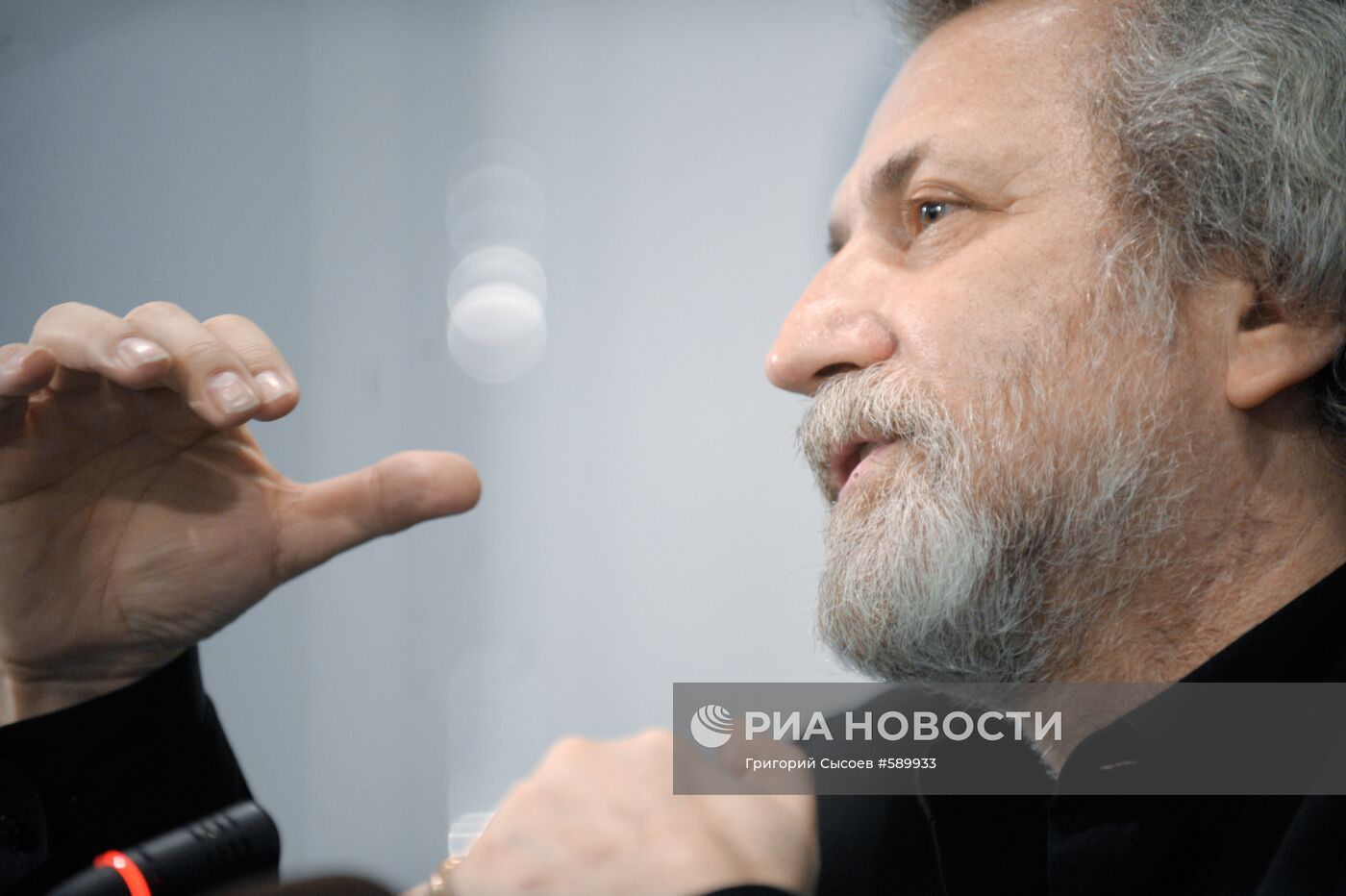Пресс-конференция Бориса Эйфмана в агентстве РИА Новости