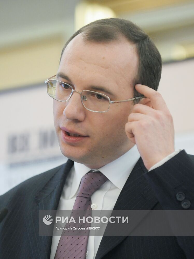 Александр Страхов