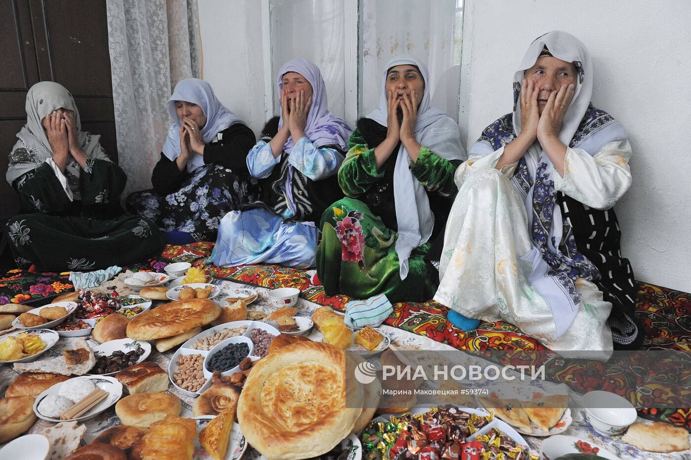 Жительницы Гиссарского района Таджикистана