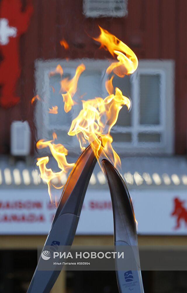 Этап эсчтафеты паралимпийского огня в Уистлере