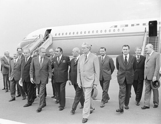 Возвращение Леонида Брежнева из Варшавы
