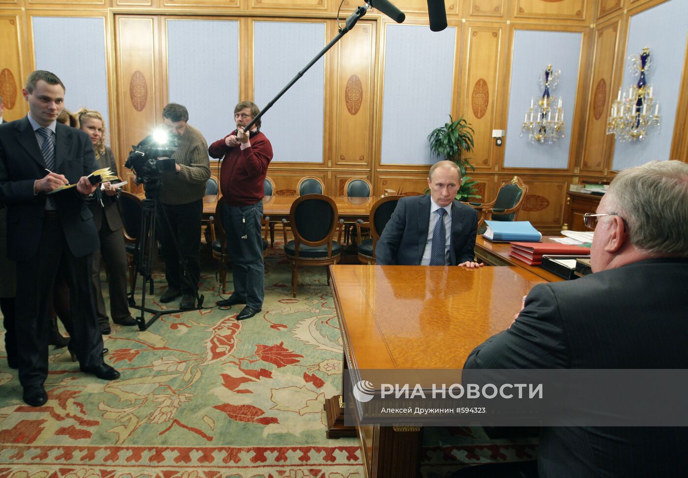 В.Путин провел ряд мероприятий 9 марта 2010 г.