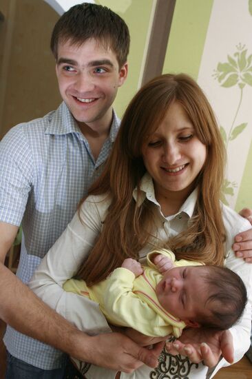 Тысячный ребенок родился в Калининграде в 2010 году