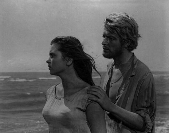 Кадр из фильма "Сорок первый"