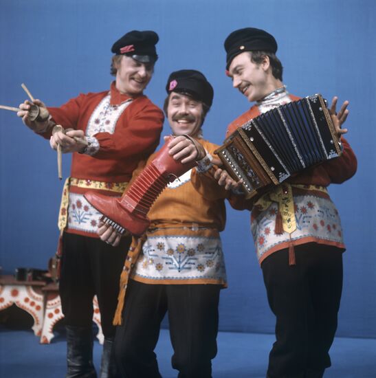 Ансамбль "Саратовские гармошки"