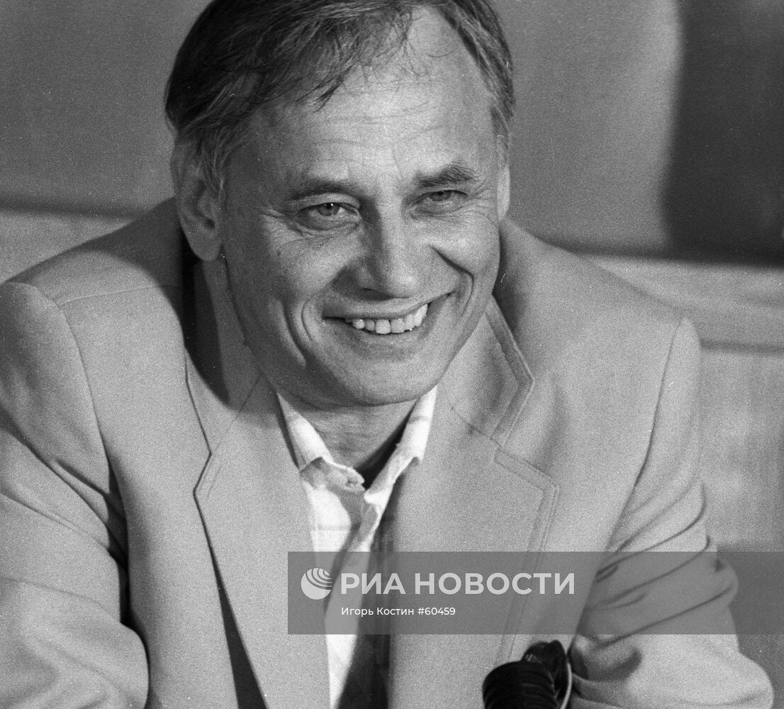 Режиссер-постановщик Владимир Наумов