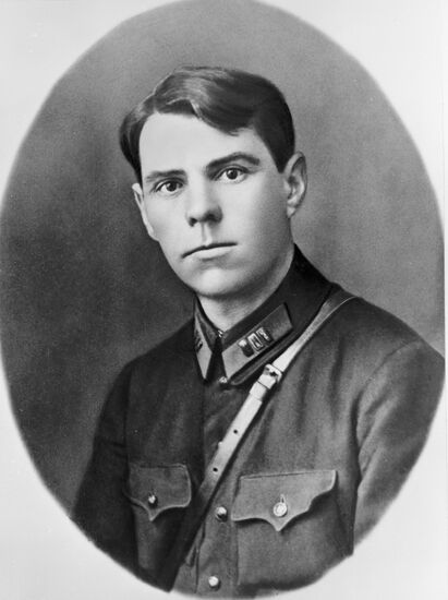 ВАСИЛЕВСКИЙ КОМАНДИР СТРЕЛКОВОГО ПОЛКА