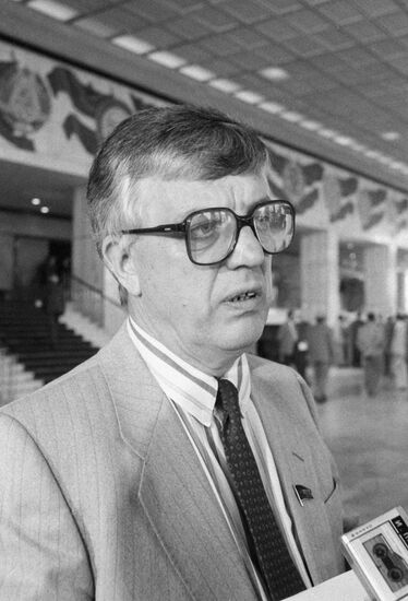 ПАУЛС СЪЕЗД ЖУРНАЛИСТЫ