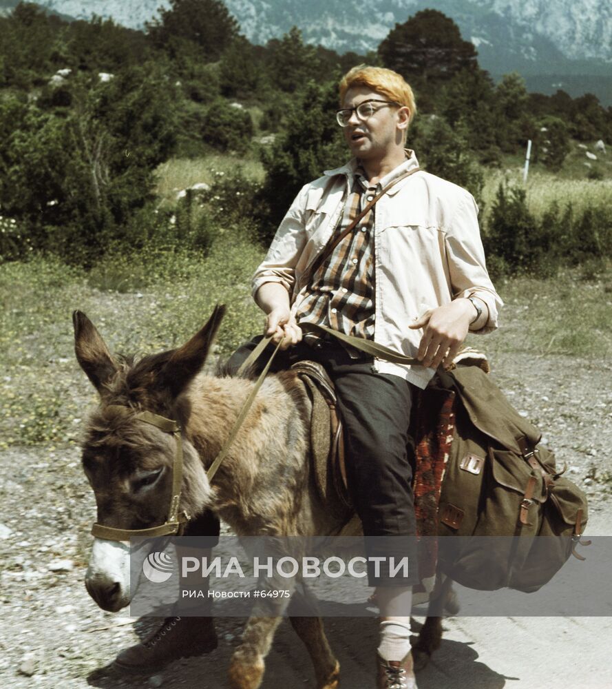 Александр Демьяненко в фильме "Кавказская пленница"