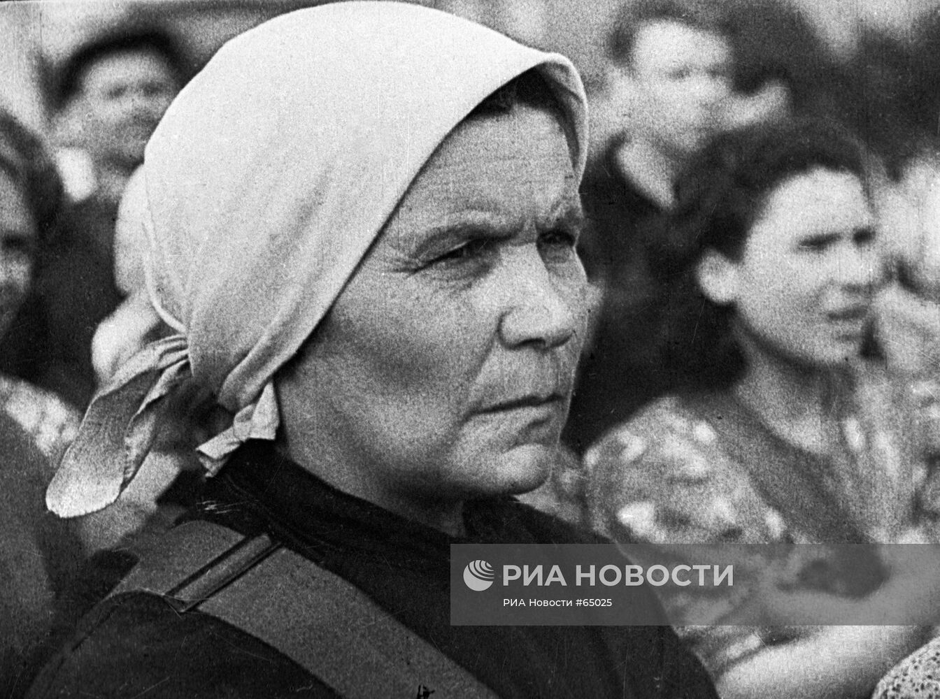 ЖЕНЩИНЫ