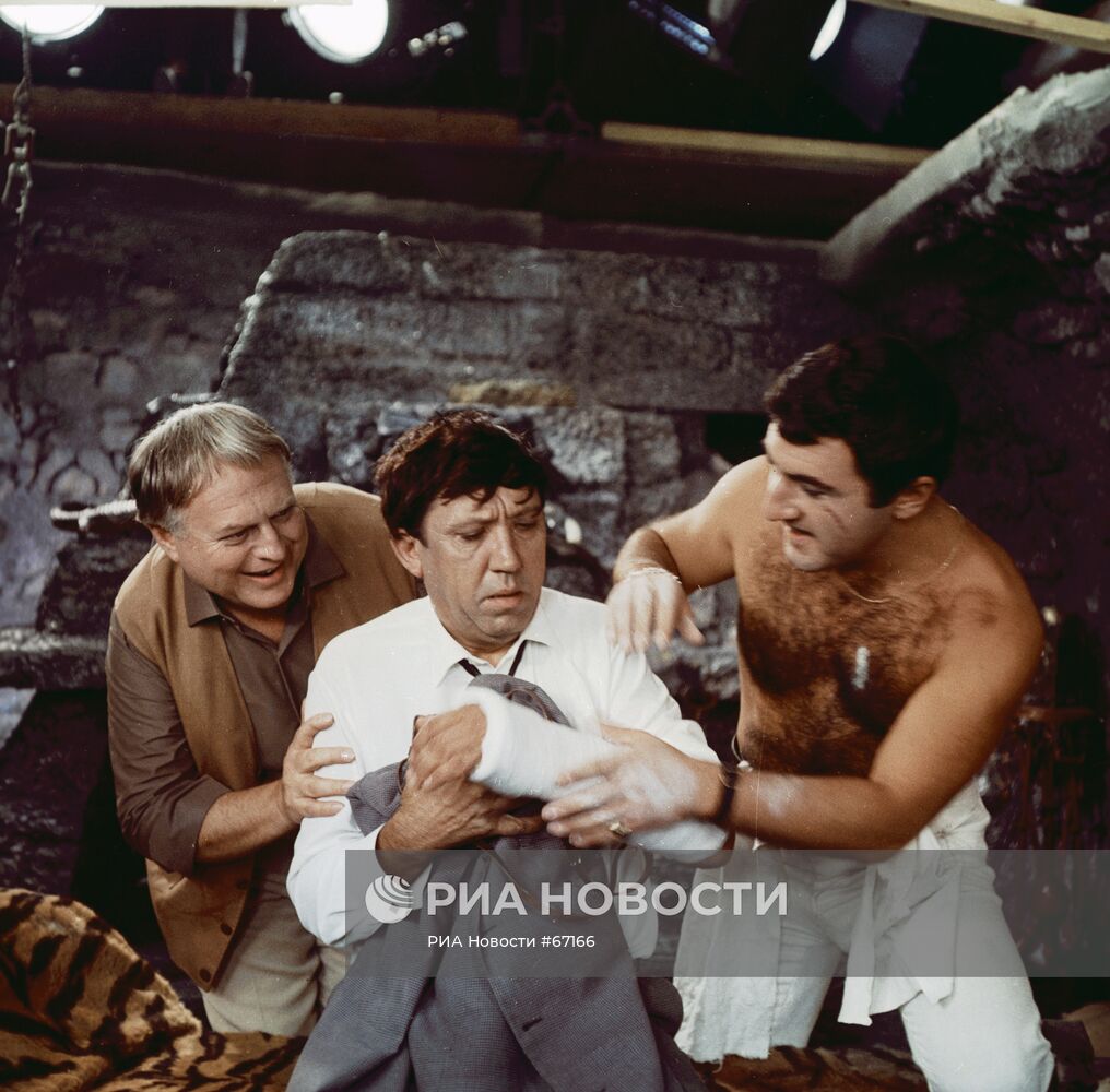 НИКУЛИН ШПИГЕЛЬ КАНЕВСКИЙ