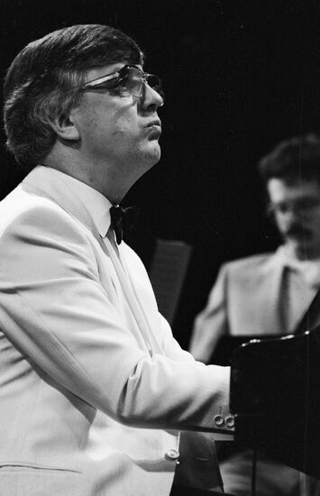 Композитор Раймонд Вольдемарович Паулс