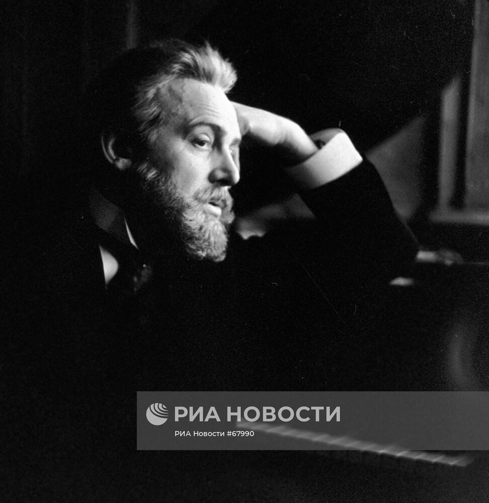 СМОКТУНОВСКИЙ «ЧАЙКОВСКИЙ»