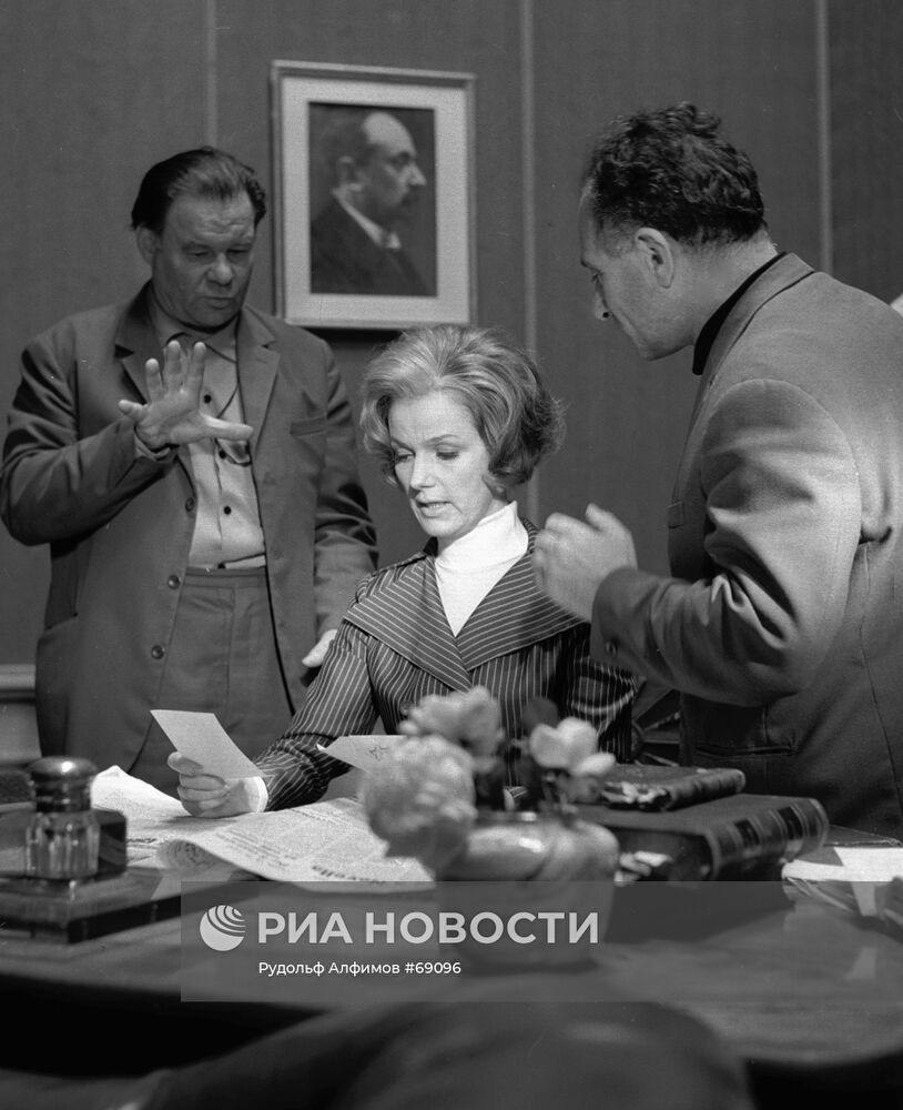 Рабочий момент съемок фильма "Посол Советского Союза"